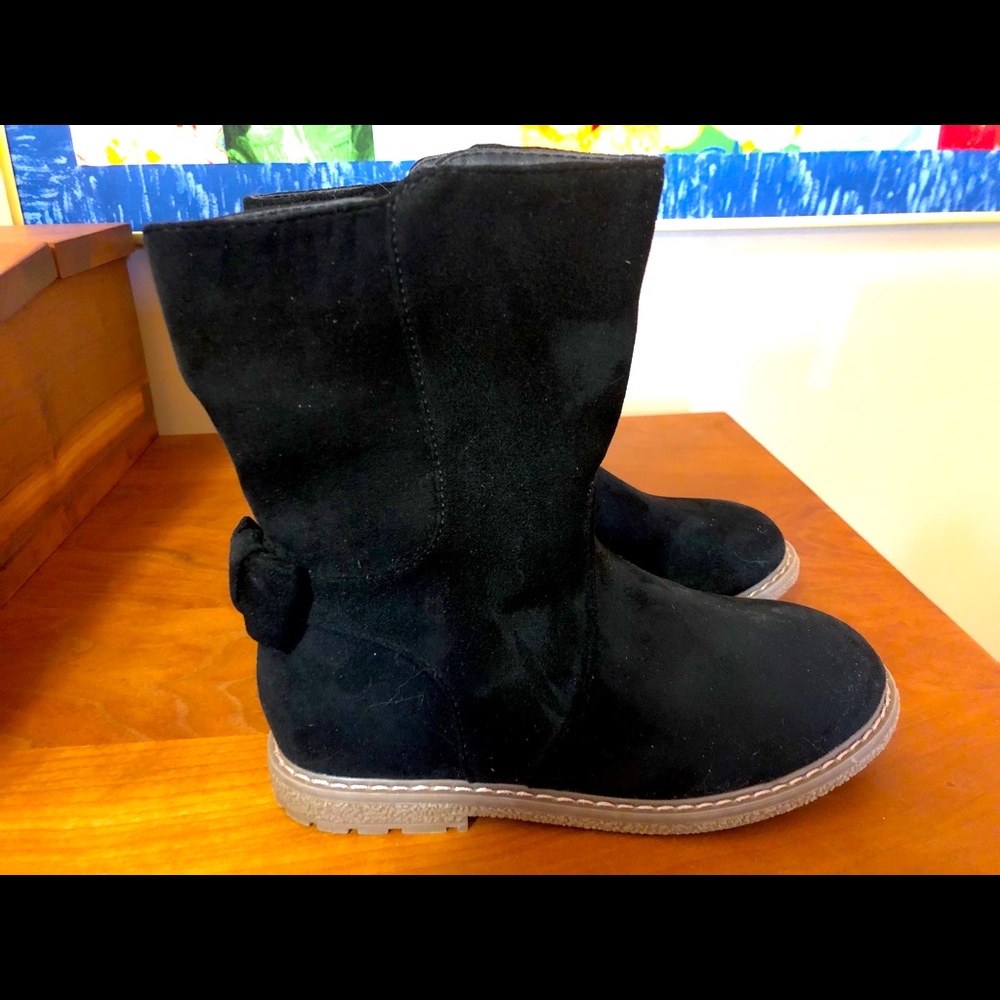 Black Hyla Riding Boots from Cat & Jack